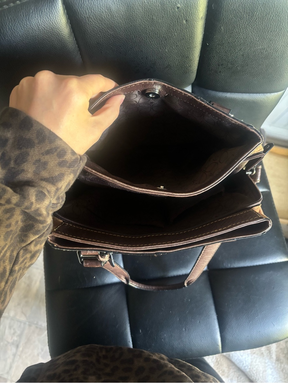 Patchwork Leather Handbag - Multicolor - Picture 4 of 7